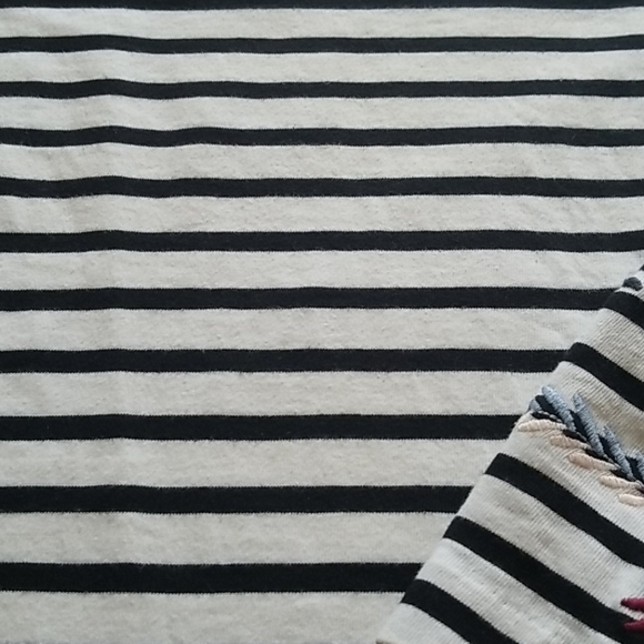 J Crew Embroidered Top - Picture 5 of 8